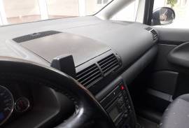 VW Sharan 2.0 2006 godina