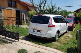 Renault Grand Scenic 1.9 dci 2011g. moze i zamena