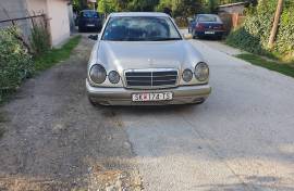 Mercedes E300 1997g. istecena registracija