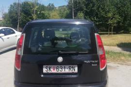 Skoda Roomster 1.2 HTP 2007 prv gazda
