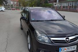 Opel Signum 1.9 CDTI 2007 godina