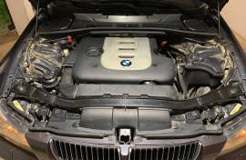 BMW 330d 2005 godina 168000km EKSTRA!!!