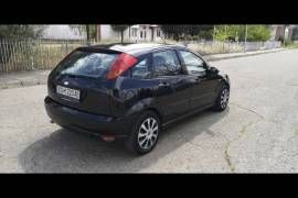 Ford Focus 1.8 tdci 2001 godina