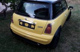 Mini Cooper 1.6 benzin 2004 godina