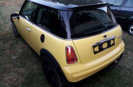 Mini Cooper 1.6 benzin 2004 godina