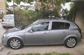 Opel Astra H 1.7 CDTI 101 ks 2004 god.