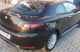 Alfa Romeo GT 2.0 2005 god.