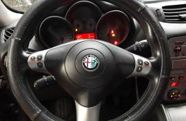 Alfa Romeo GT 2.0 2005 god.