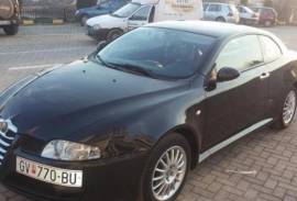 Alfa Romeo GT 2.0 2005 god.