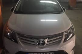 Toyota Avensis 2.2 Luxury 2014 god. prv sopstvenik