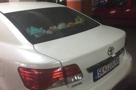 Toyota Avensis 2.2 Luxury 2014 god. prv sopstvenik