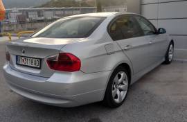 BMW 3 Series (E90) 2006 godina