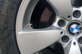 BMW 3 Series (E90) 2006 godina
