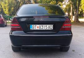 Mercedes C220 CDI 2001 godina