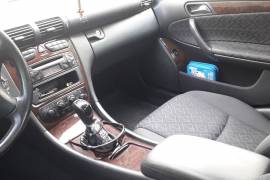 Mercedes C200 2003 godina