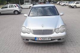 Mercedes C200 2003 godina
