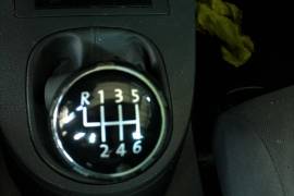 Volkswagen Touran 1.9 so 7 sedista 2005 god.