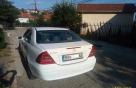 Mercedes-Benz C200 2001 godina