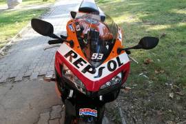 Honda CBR 1000rr Repsol 2005 god.