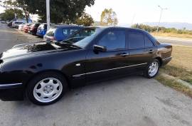 Mercedes-Benz E200 1998 god. Itno!!!