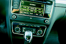 Skoda SuperB 2.0 TDI 2010 god. kupeno vo Porsche