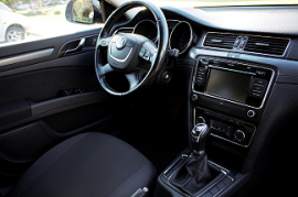 Skoda SuperB 2.0 TDI 2010 god. kupeno vo Porsche
