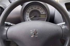 Peugeot 107 1.0 benzin 2005 godina
