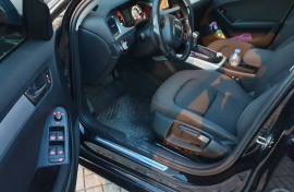 Audi A4 2.0 TDI 2009 godina