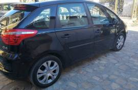 Citroen C4 Picasso 2.0 HDi 2009 godina moze zamena