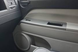 Jeep Compass 2.4 benzin 4x4 2007 god.