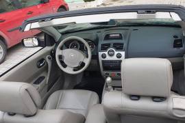 Renault Megane CC 2.0 benzin 135ks 2004 godina