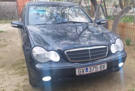 Mercedes c200 85kw 2001/2 godina