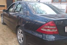 Mercedes c200 85kw 2001/2 godina