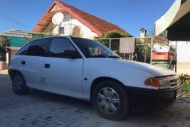 Opel Astra F 1.6 8v benzin/plin 1993 god.