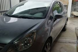 Opel Corsa D 1.0 benzin 2008 godina