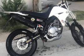 YAMAHA XT125X 2009 godina so celosen servis