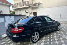 Mercedes-Benz E klasa 2010 godina full oprema