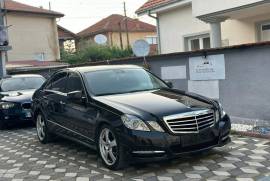 Mercedes-Benz E klasa 2010 godina full oprema