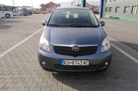 TOYOTA COROLLA VERSO 2.0D4D 90KS 2002 god.